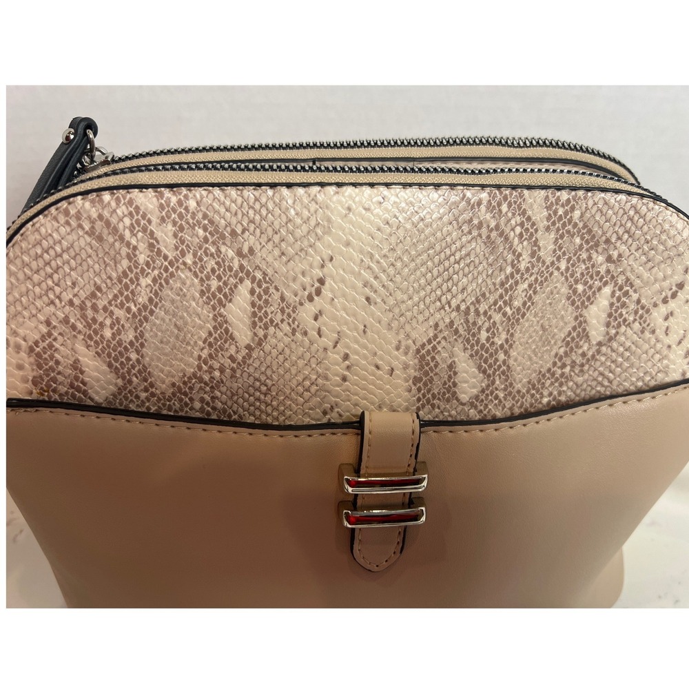 Nanette Lepore Snakeskin Print Crossbody Bag Beige Triple Compartment Boho - Picture 3 of 14